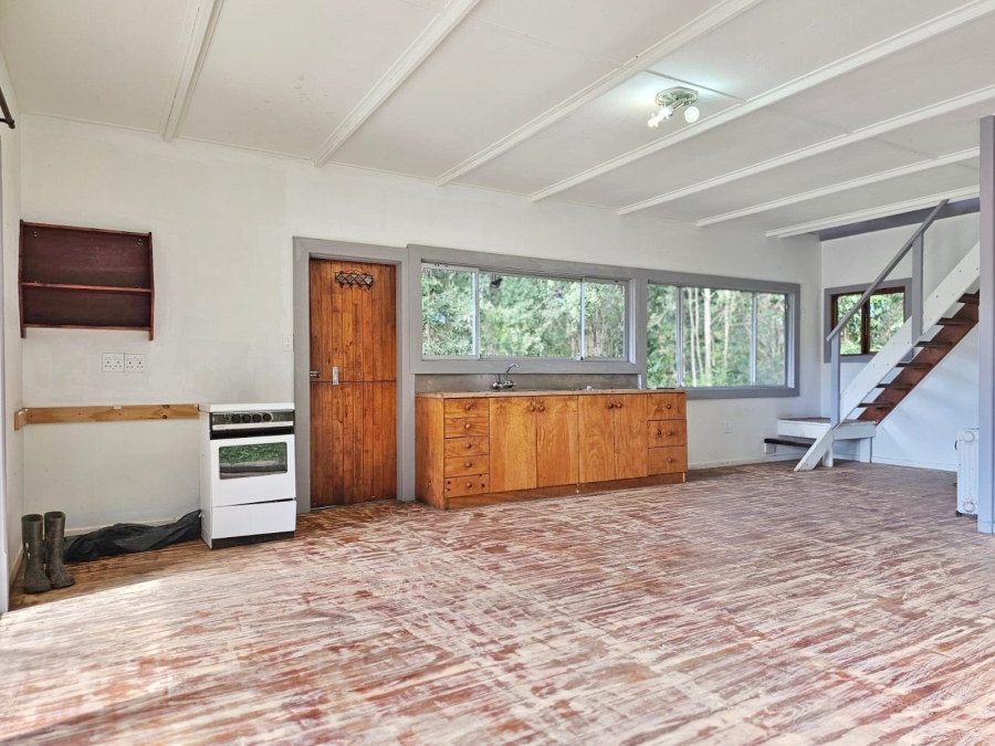 To Let 1 Bedroom Property for Rent in Hoekwil Western Cape